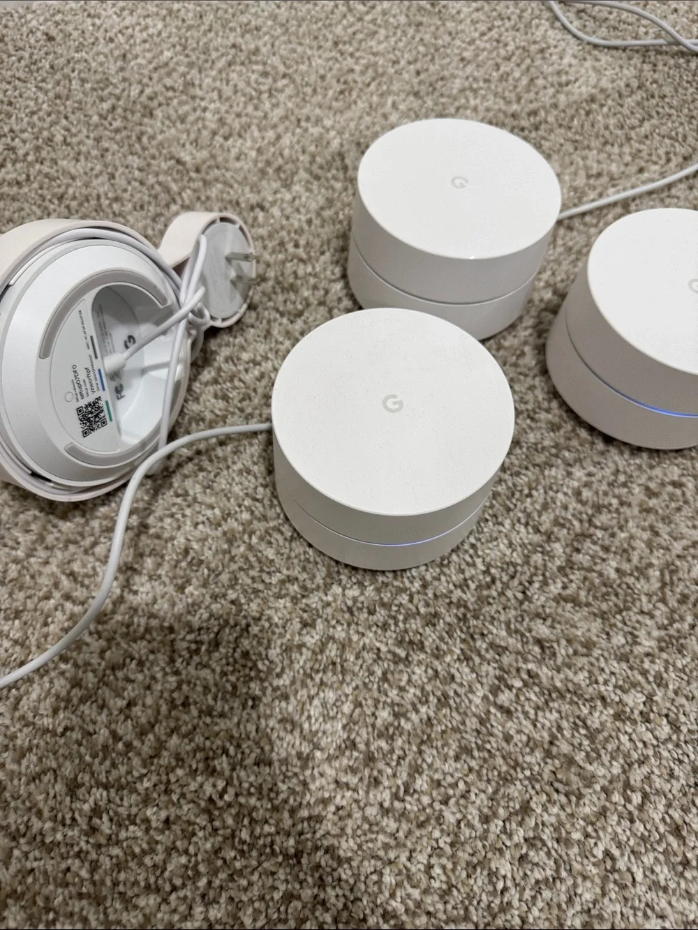 Google White Mesh Wi‑Fi Router Set - 4 Pack - Picture 7 of 7
